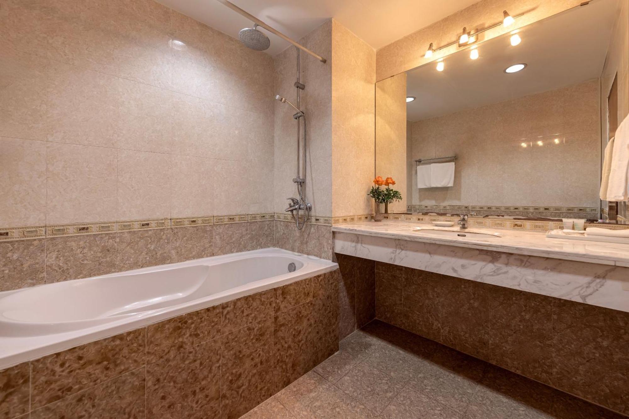 האנוי Oriental Palace מראה חיצוני תמונה